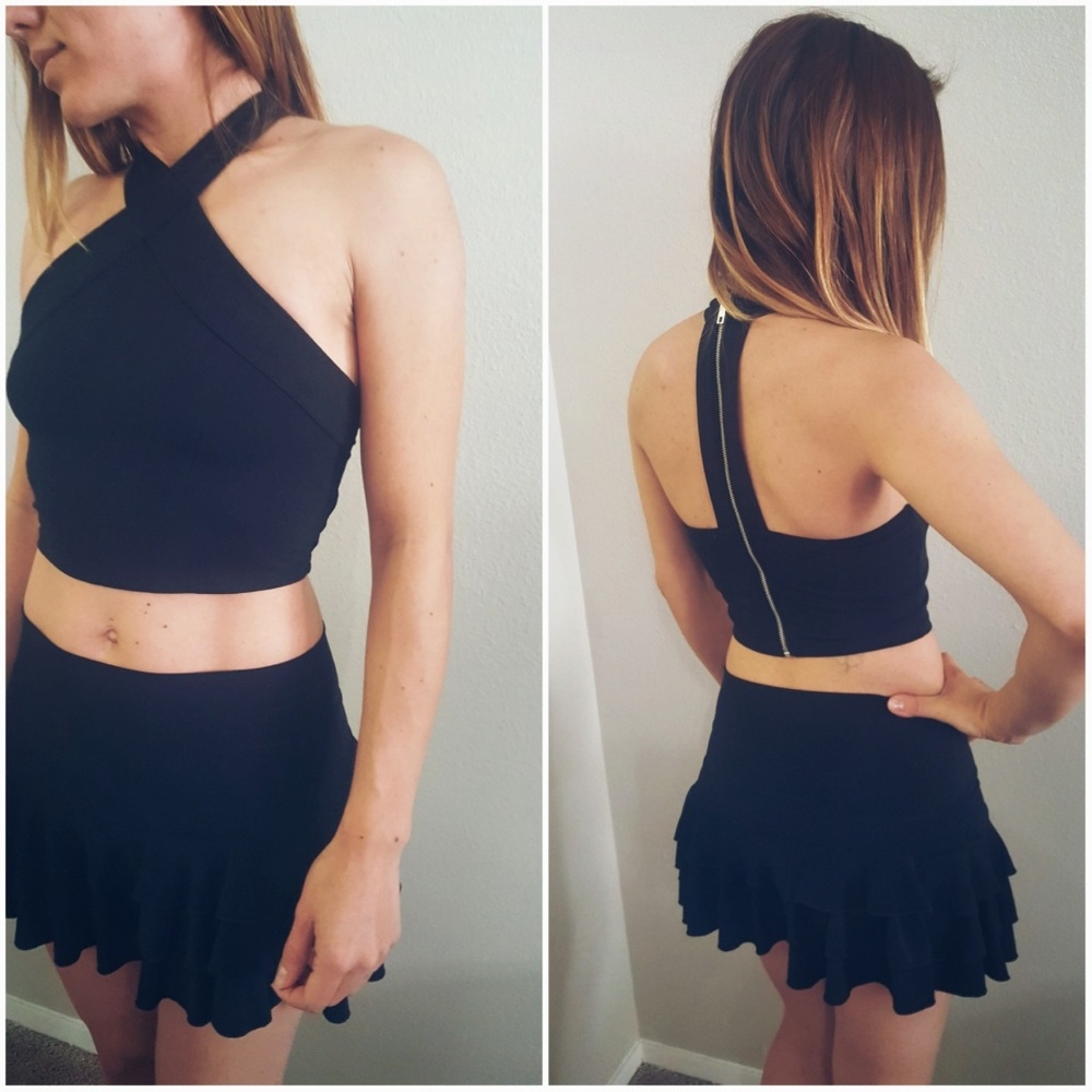 Mini ruffle skirt